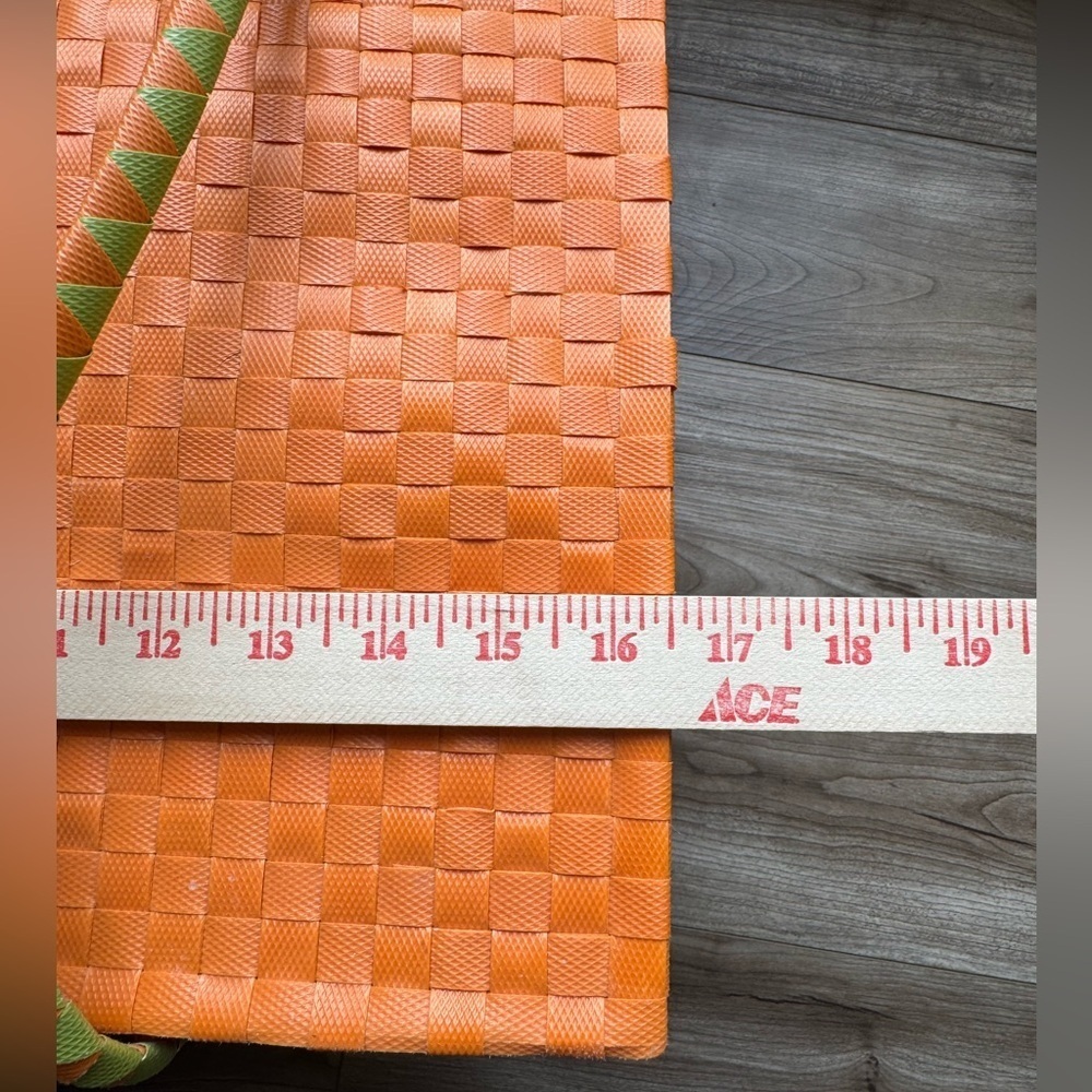 LAND OF NOD (crate & kids) strapping picnic basket Orange woven large capacity - Picture 8 of 10
